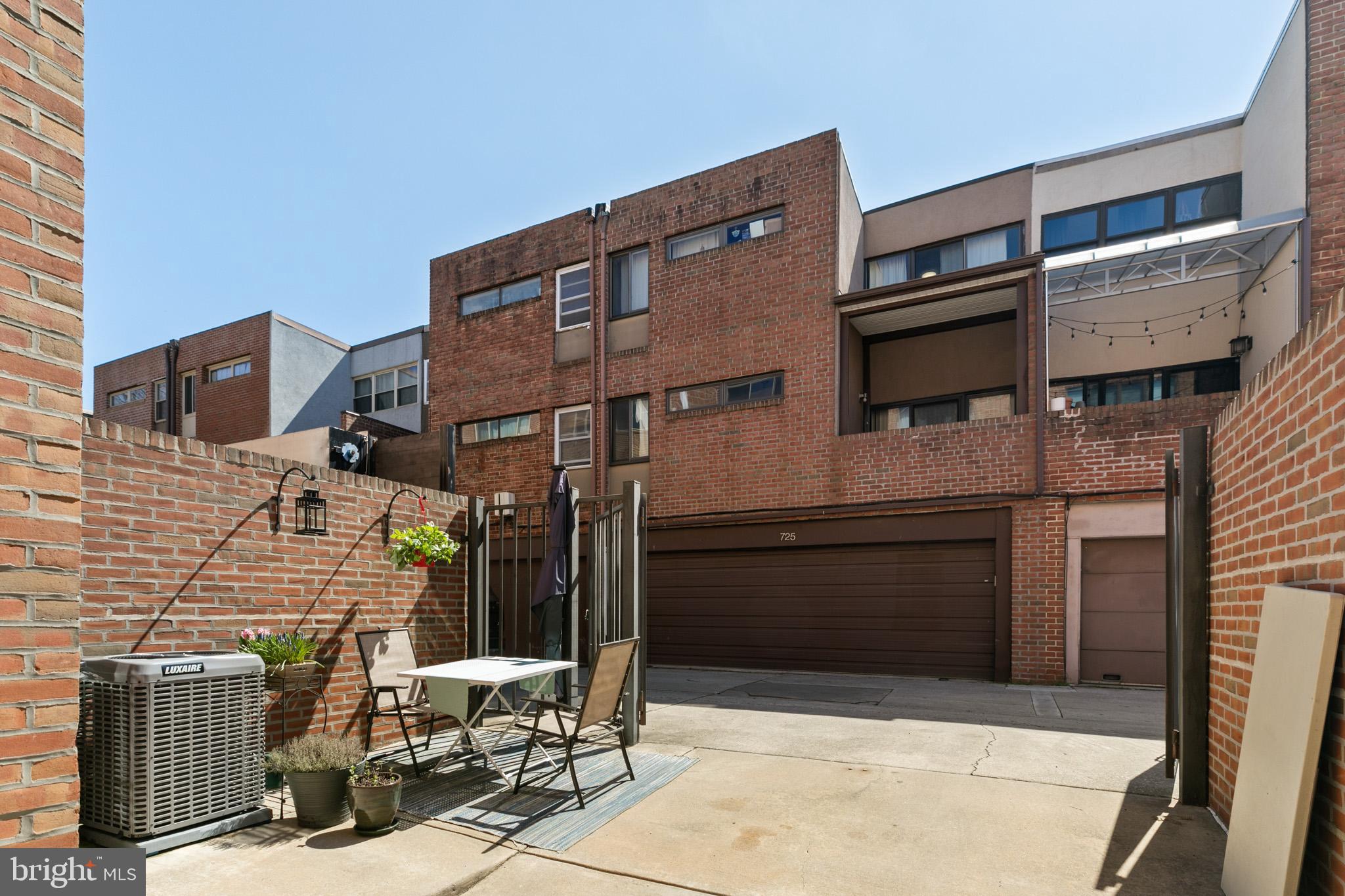 734 Rodman Street Philadelphia, PA 19147 - Photo 30 of 34