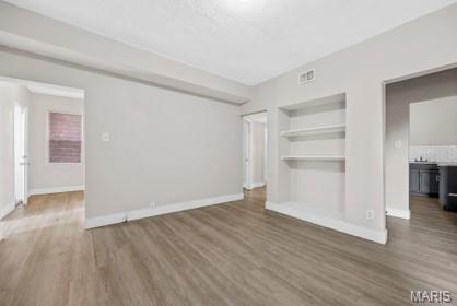 5437 Page Boulevard St. Louis, MO 63112 - Photo 5 of 6