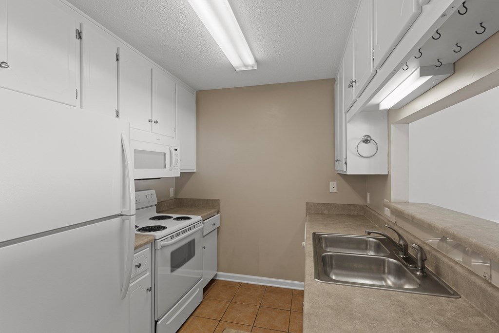 178 North Spring View Drive Enterprise, AL 36330 - Photo 14 of 27 Gallery Image 14