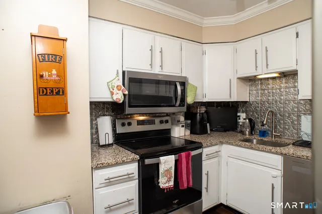 $240,000 | 333 Vincellette Street, Unit 8, Bridgeport, CT 06606