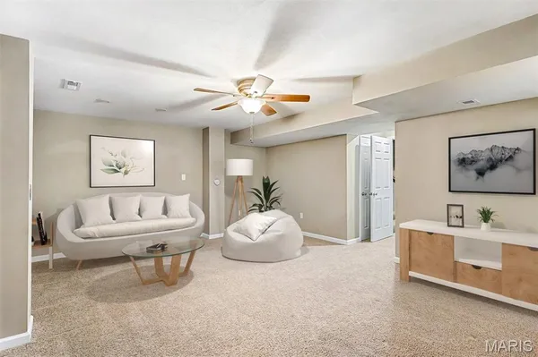 $355,000 | 1704 Preston Centre Drive, Fenton, MO 63026