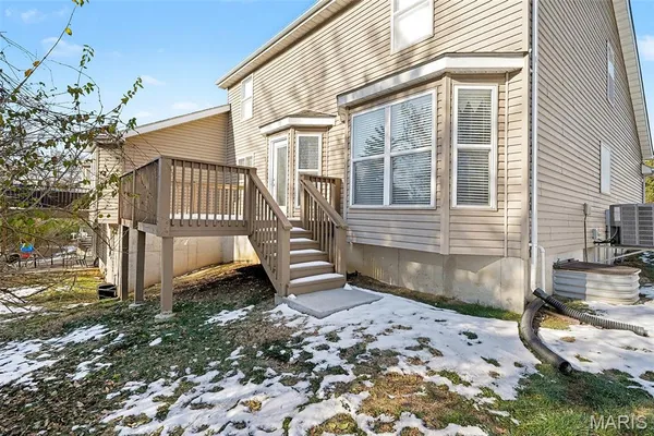 $355,000 | 1704 Preston Centre Drive, Fenton, MO 63026