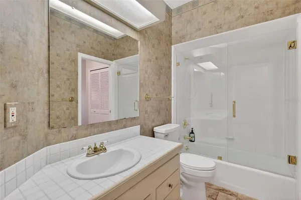 $3,200 | 618 High Point Drive, Mount Dora, FL 32757