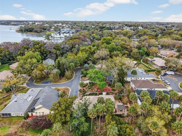 $3,200 | 618 High Point Drive, Mount Dora, FL 32757