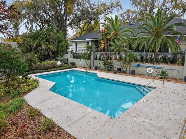 $3,200 | 618 High Point Drive, Mount Dora, FL 32757