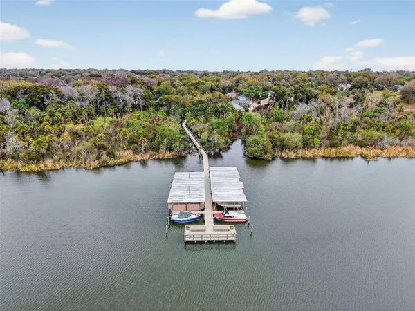 $3,200 | 618 High Point Drive, Mount Dora, FL 32757