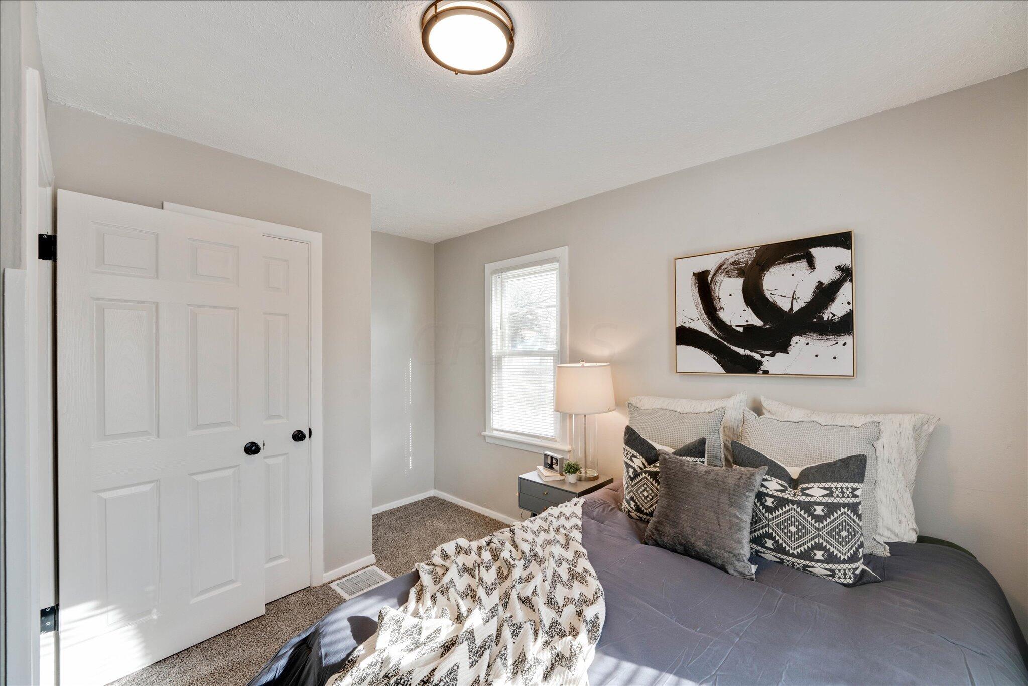 3110 Howey Road Columbus, OH 43224 - Photo 22 of 37 23-dsc03831-dsc03833