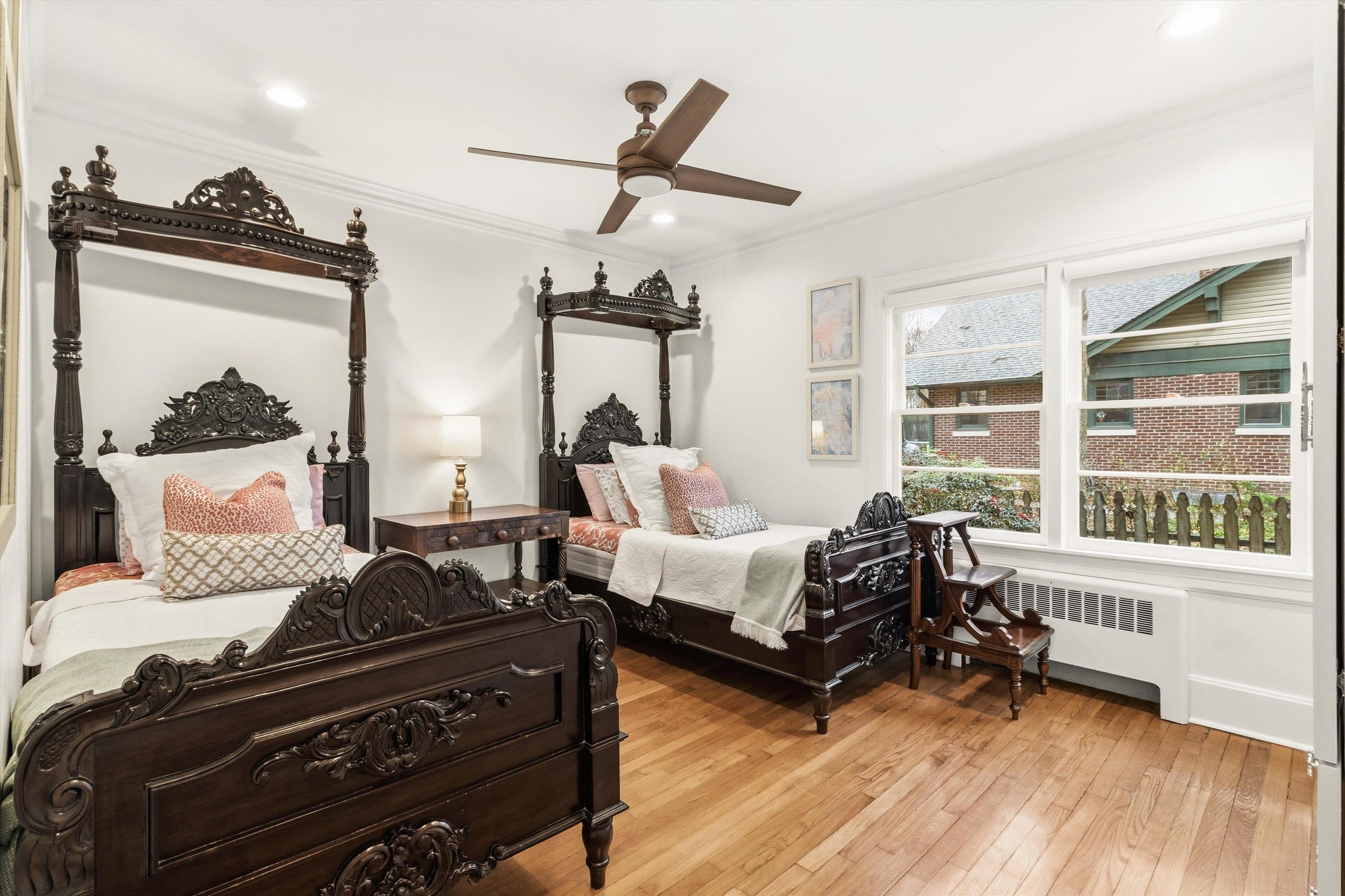 110 West Poplar Avenue Collierville, TN 38017 - Photo 17 of 38