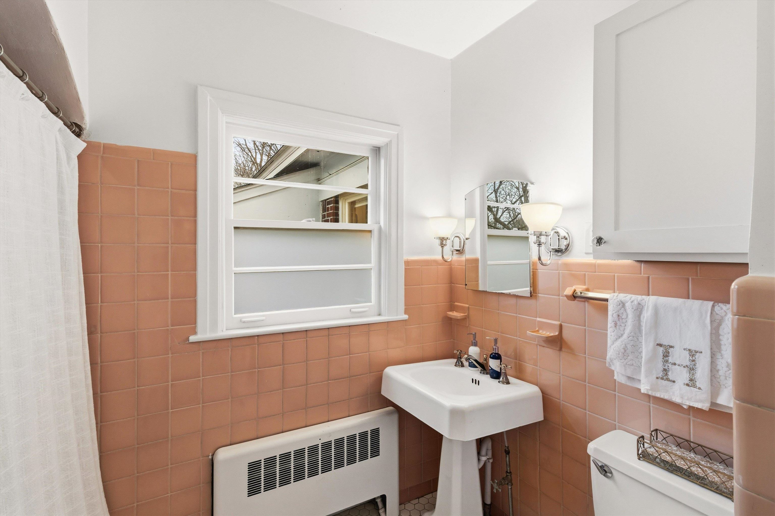 110 West Poplar Avenue Collierville, TN 38017 - Photo 19 of 38