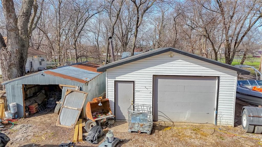 608 West Heth Street Mayview, MO 64071 - Photo 11 of 16