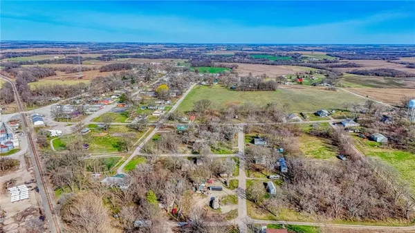 $45,000 | 608 West Heth Street, Mayview, MO 64071