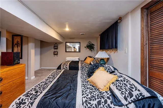 $1,200,000 | 122 Farmington Place, Greensburg, PA 15601