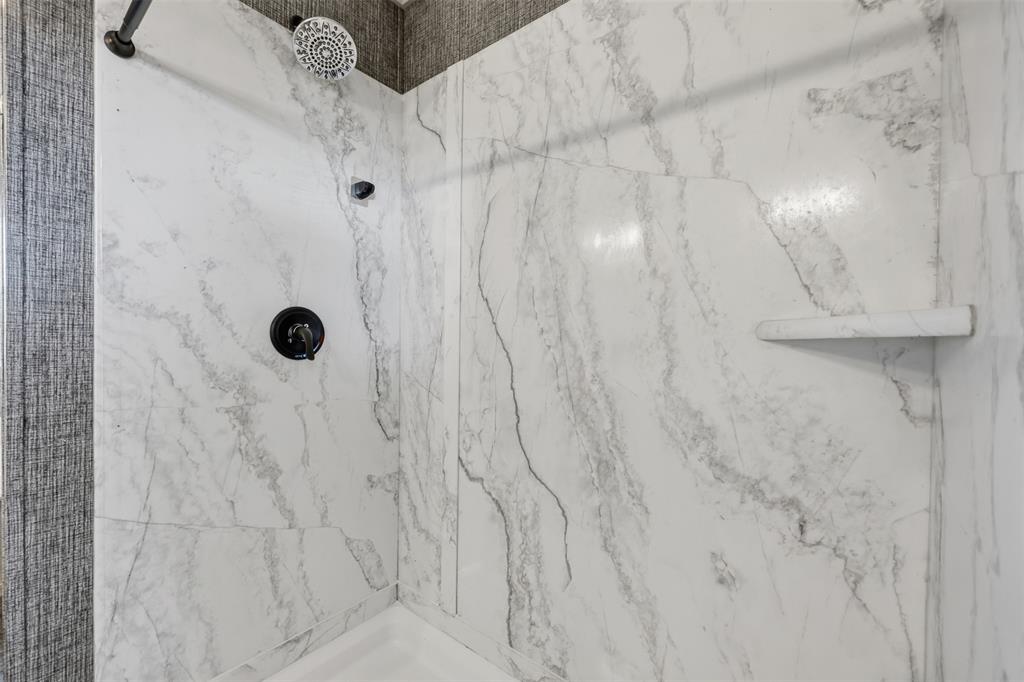 151 Private Road 3814 Springtown, TX 76082 - Photo 21 of 29 a bathroom with a shower