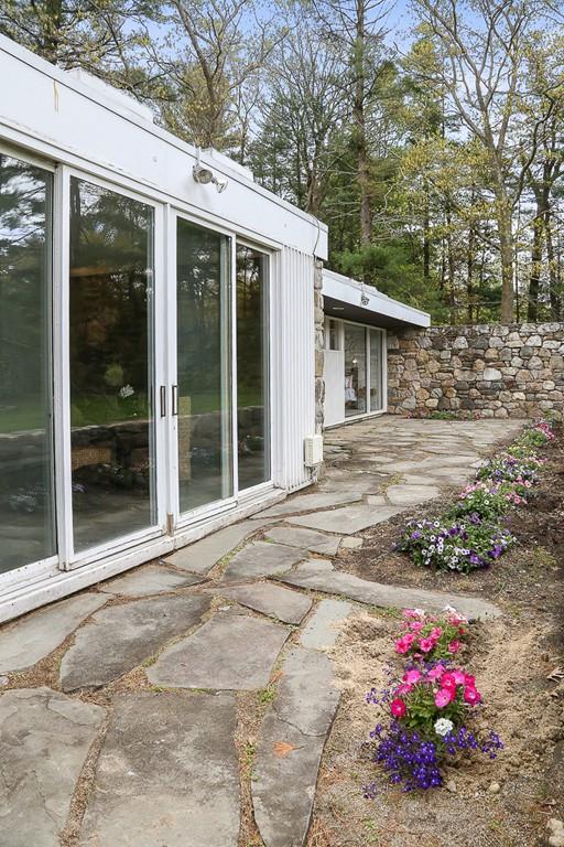 83 Sunset Rock Road Andover, MA 01810 - Photo 4 of 27