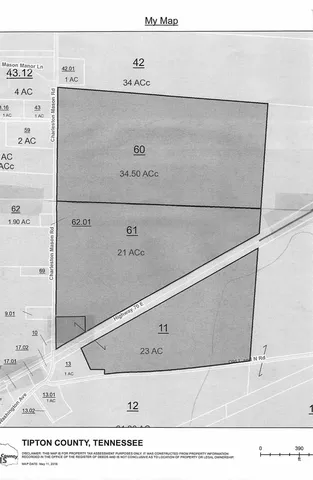 a black and white photo of a sink