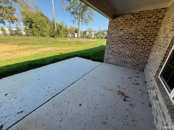$440,000 | 2044 Briar Meadows Drive, Unit 2, Evansville, IN 47711
