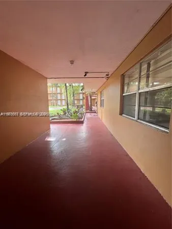 $1,650 | 1230 West 54th Street, Unit 211A, Hialeah, FL 33012