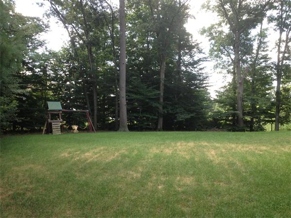 54 Russell Road Hanover, MA 02339 - Photo 13 of 16 Gallery Image 13