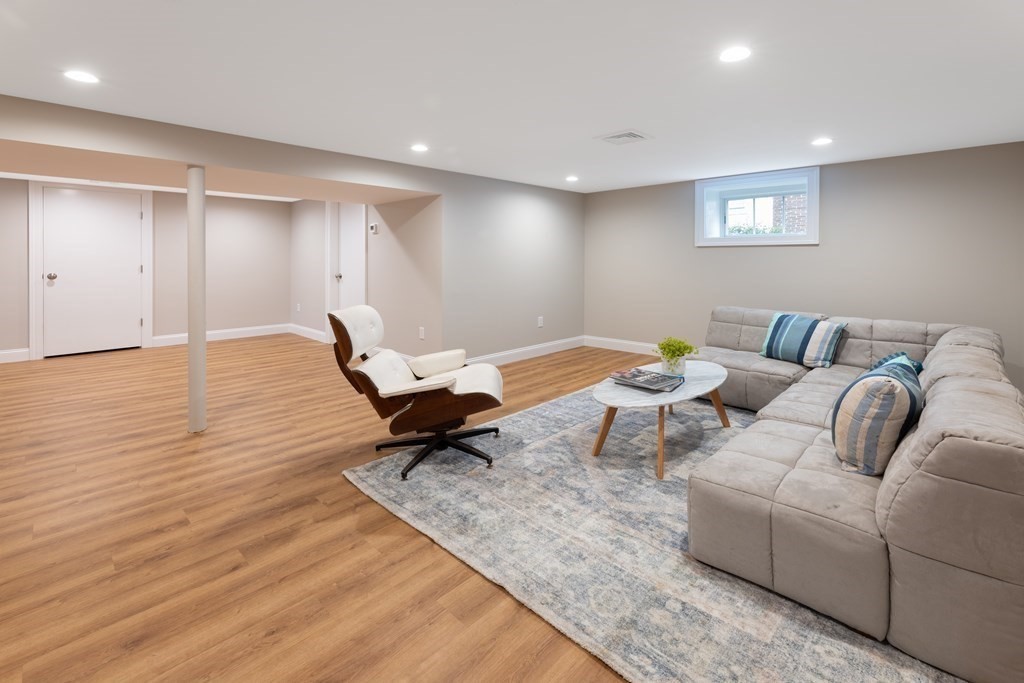 84 Bonad Road Brookline, MA 02467 - Photo 15 of 17 Gallery Image 15