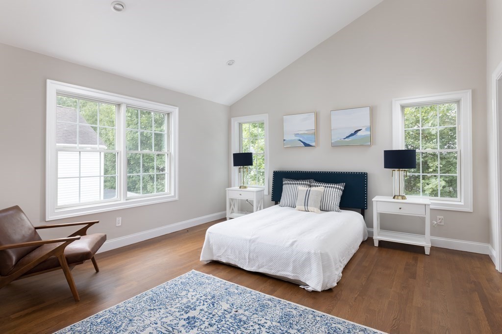 84 Bonad Road Brookline, MA 02467 - Photo 8 of 17 Gallery Image 8