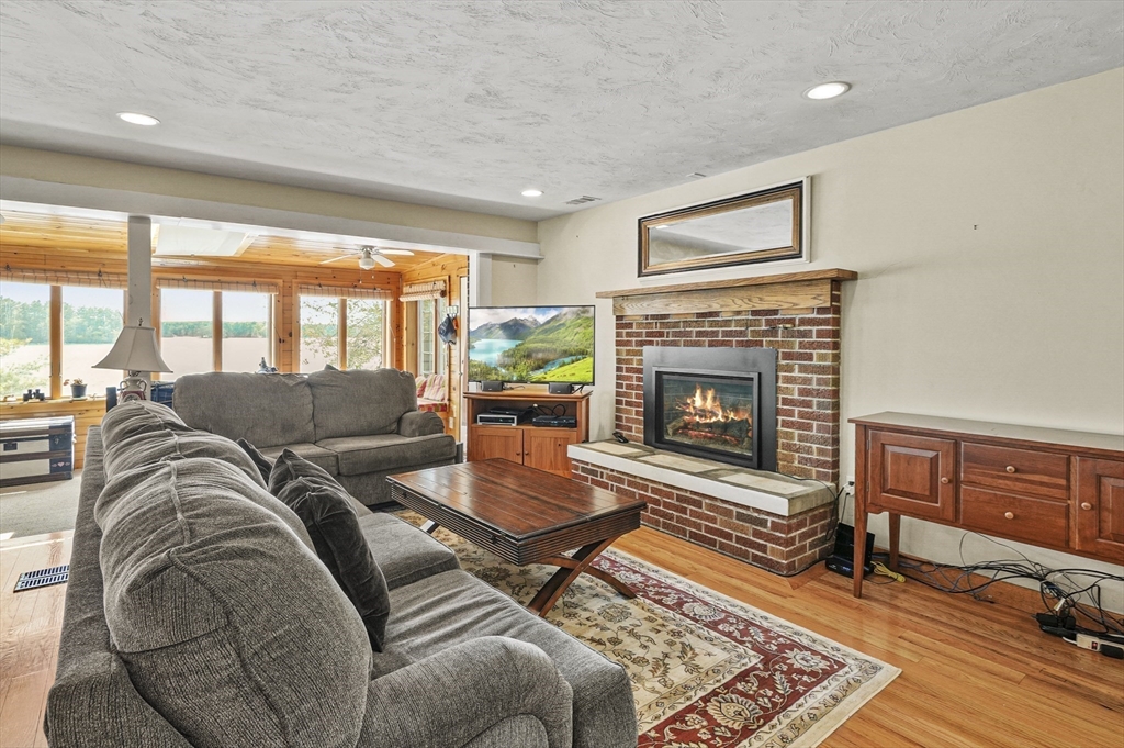 49 Wawela Pk Road Webster, MA 01570 - Photo 12 of 42