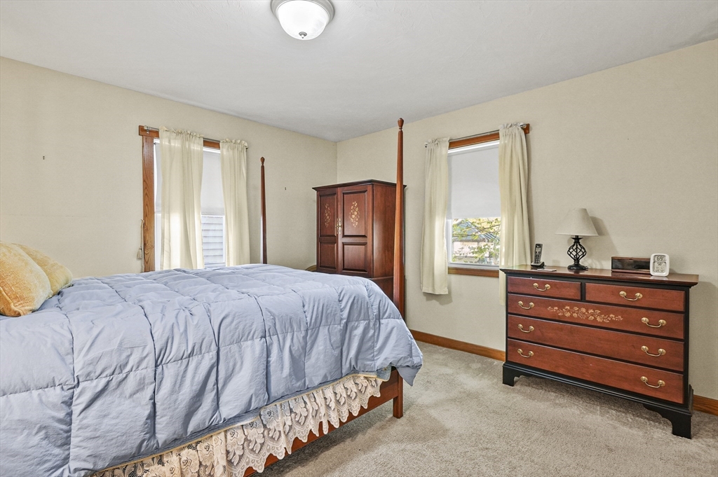 49 Wawela Pk Road Webster, MA 01570 - Photo 13 of 42