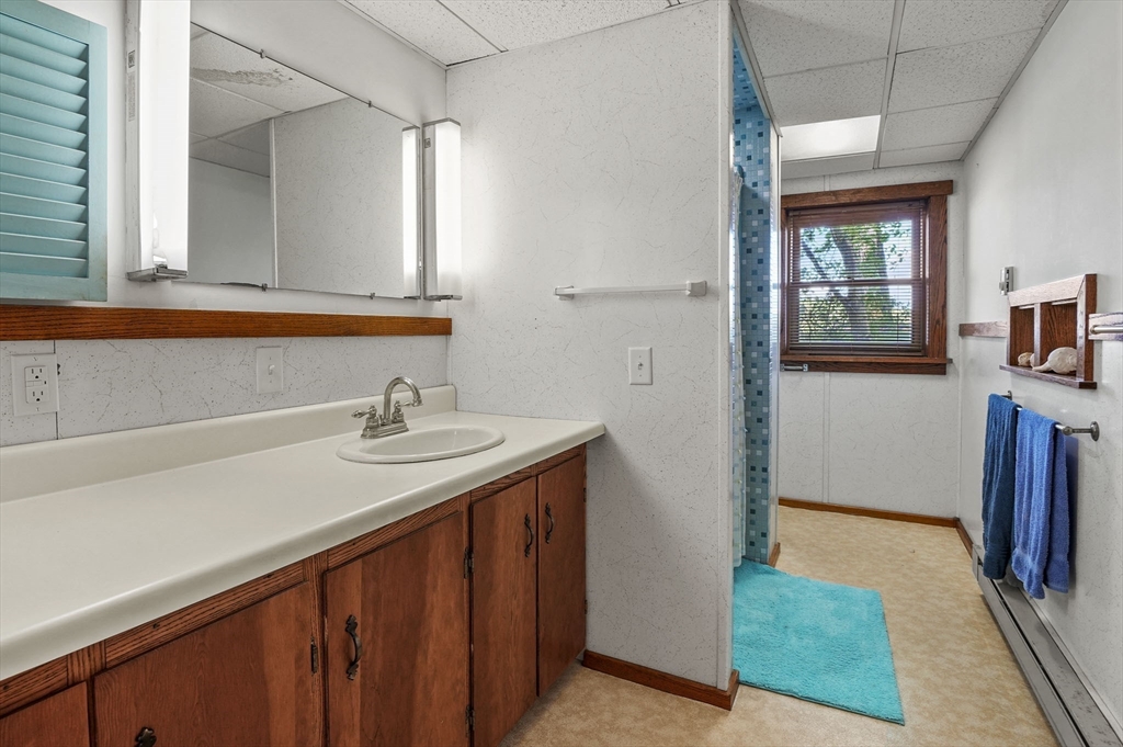 49 Wawela Pk Road Webster, MA 01570 - Photo 36 of 42
