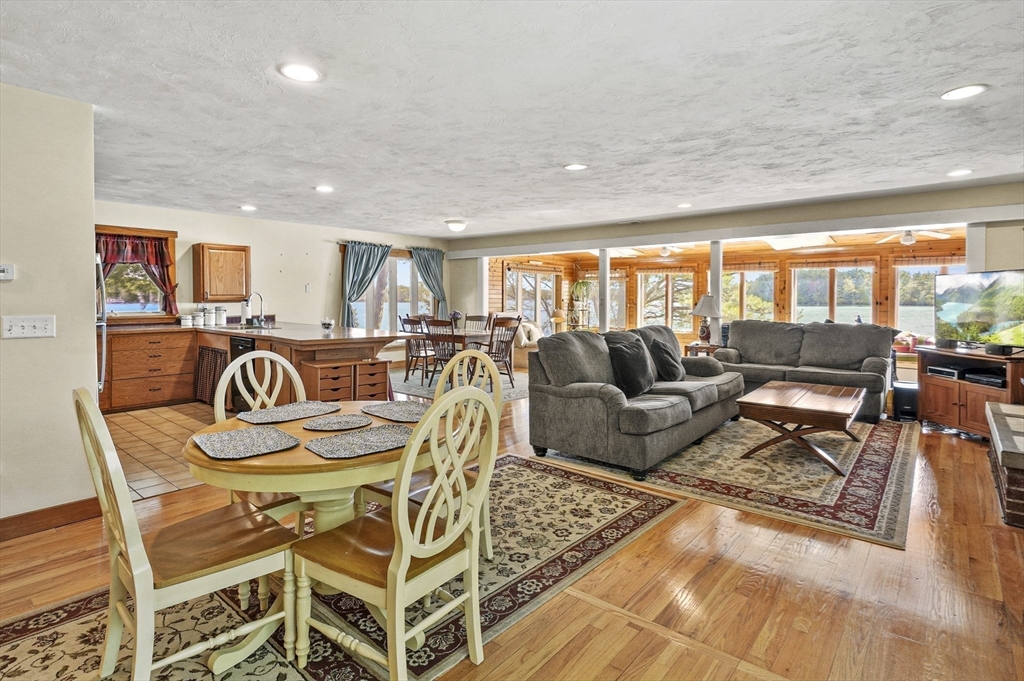 49 Wawela Pk Road Webster, MA 01570 - Photo 7 of 42