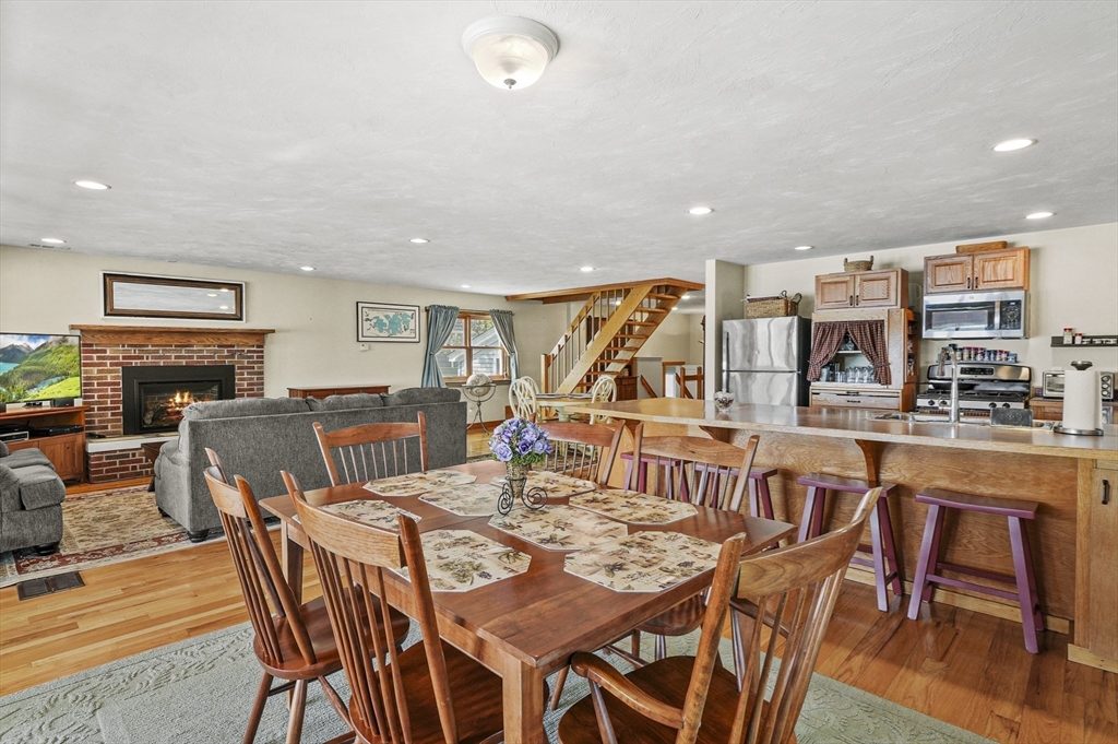49 Wawela Pk Road Webster, MA 01570 - Photo 10 of 42