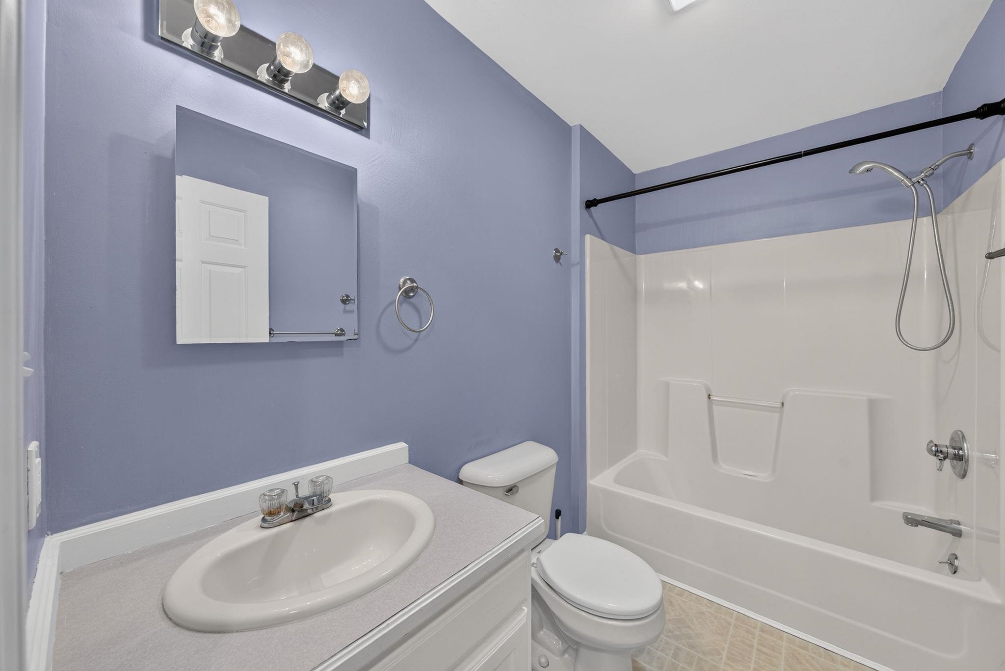 148 Old Wolfeboro Road Alton, NH 03809 - Photo 21 of 49