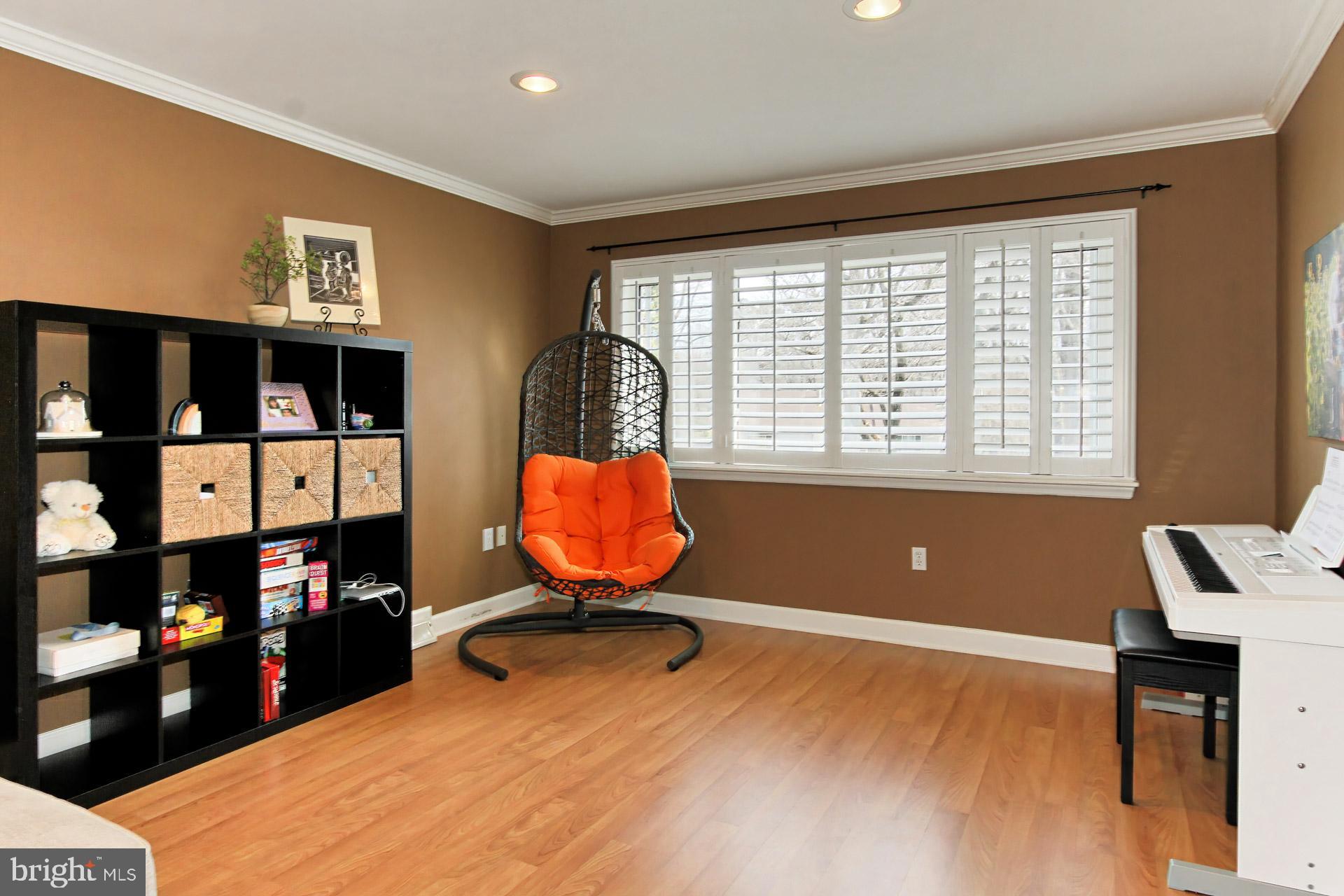 11806 Blue Spruce Road Reston, VA 20191 - Photo 17 of 57