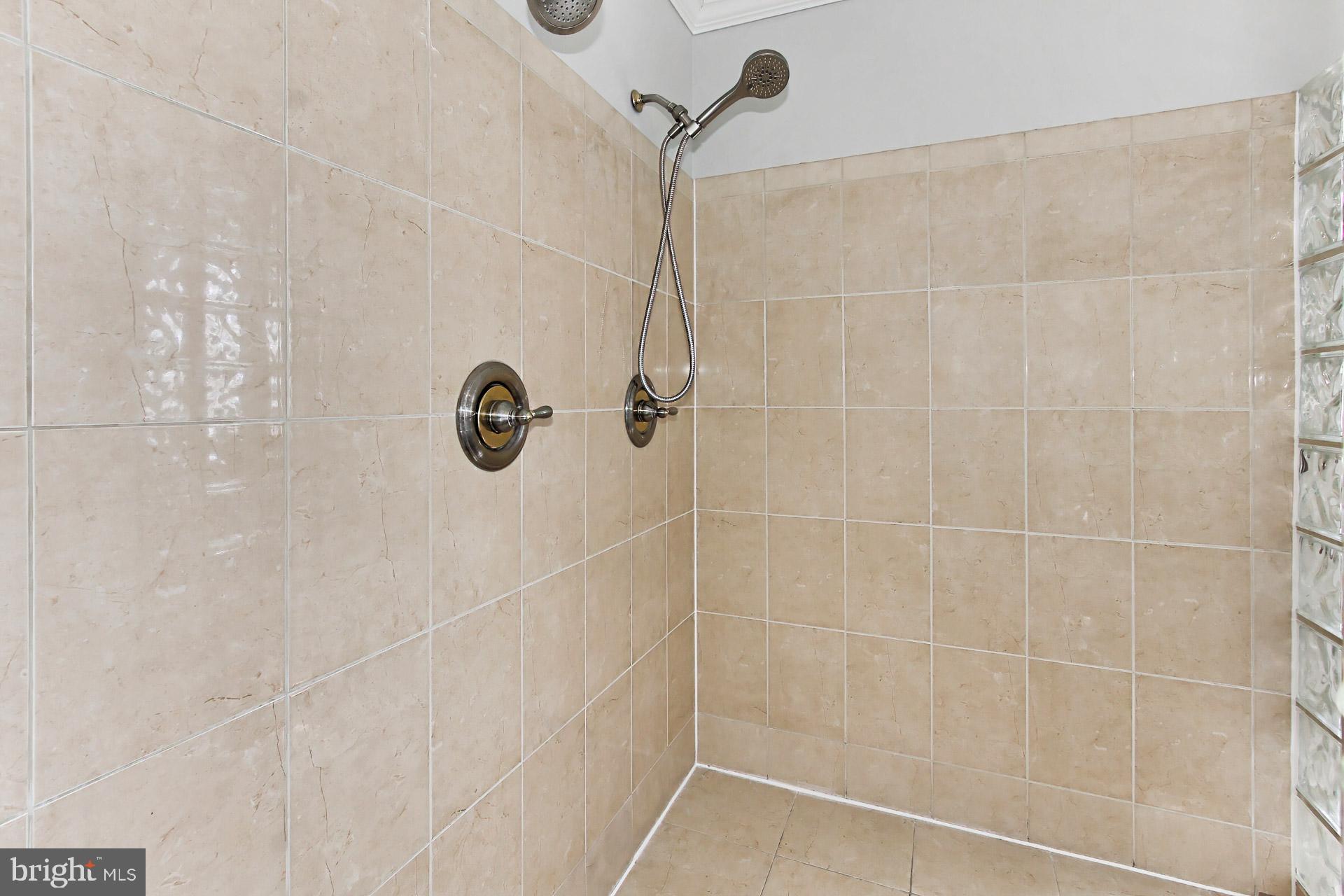11806 Blue Spruce Road Reston, VA 20191 - Photo 27 of 57