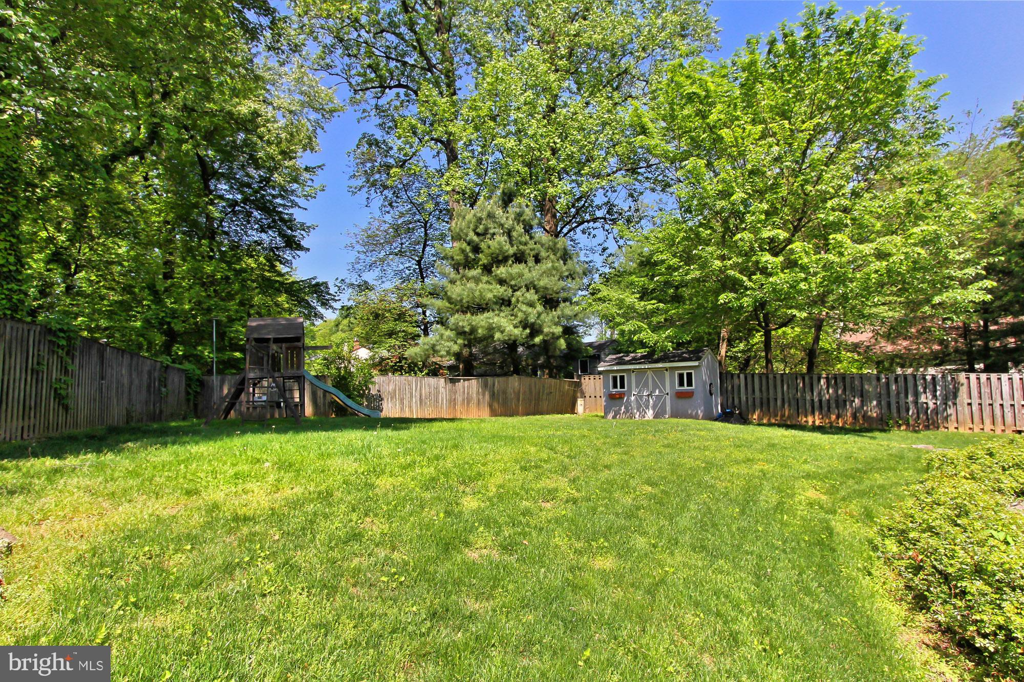 11806 Blue Spruce Road Reston, VA 20191 - Photo 55 of 57 Fully-Fenced