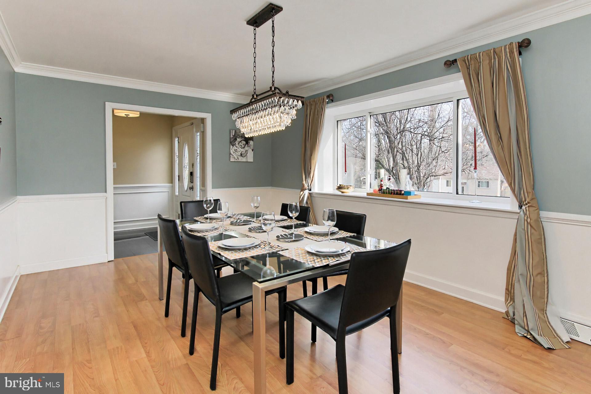 11806 Blue Spruce Road Reston, VA 20191 - Photo 7 of 57