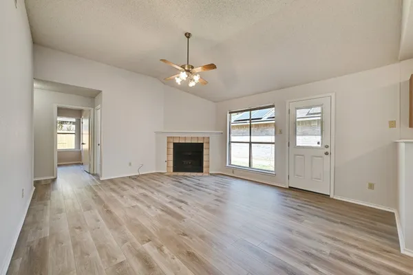 $1,695 | 4608 Castleman Drive, Austin, TX 78725