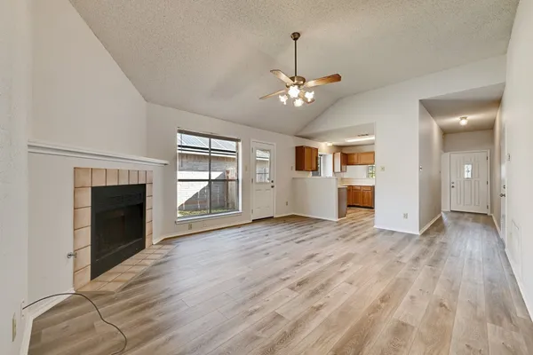 $1,695 | 4608 Castleman Drive, Austin, TX 78725