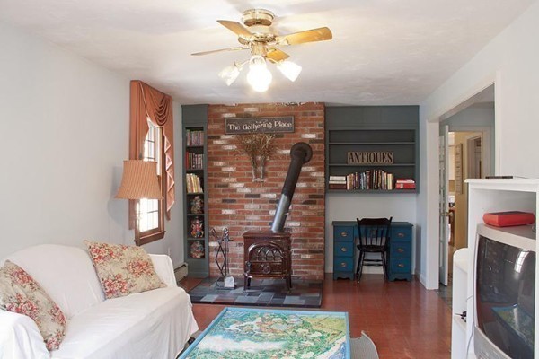 81 Town Farm Road Sutton, MA 01590 - Photo 8 of 28