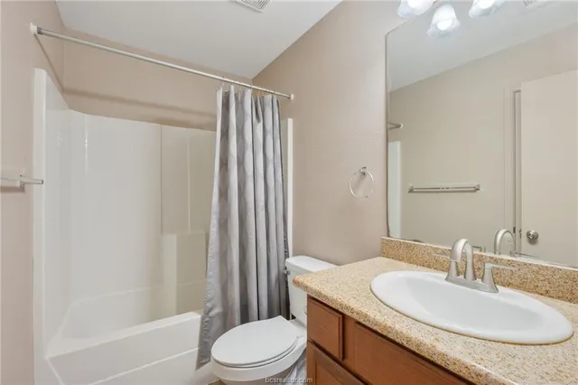 $1,750 | 1114 Cottage Grove Circle, Bryan, TX 77801