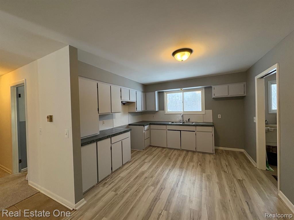 2855 East County Line Road Hale, MI 48739 - Photo 9 of 40