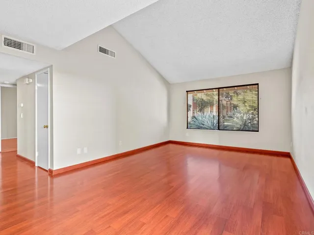 $499,000 | 5455 Baltimore Drive, Unit 21, La Mesa, CA 91942