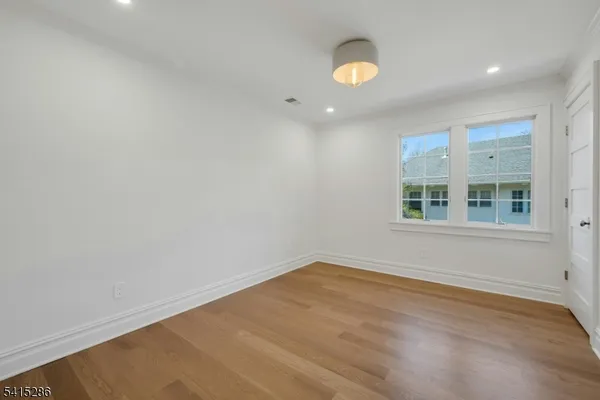 $2,995,000 | 76 Woodland Avenue, Summit, NJ 07901