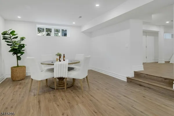 $2,995,000 | 76 Woodland Avenue, Summit, NJ 07901