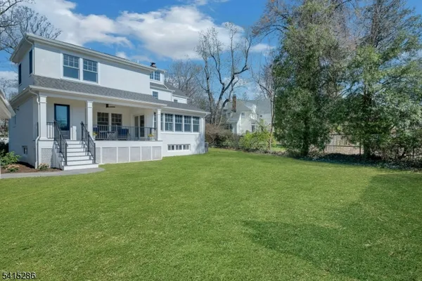 $2,995,000 | 76 Woodland Avenue, Summit, NJ 07901
