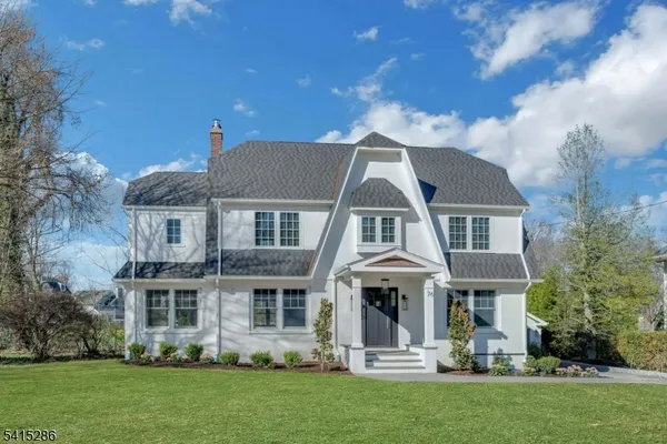 $2,995,000 | 76 Woodland Avenue, Summit, NJ 07901
