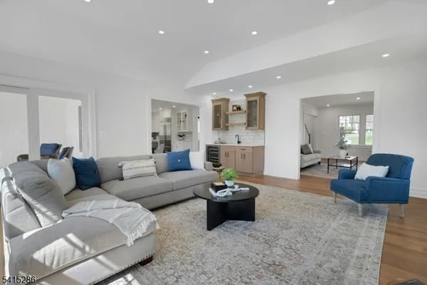 $2,995,000 | 76 Woodland Avenue, Summit, NJ 07901