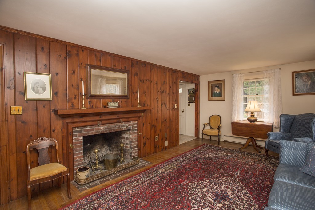 7 Meadowbrook Road Dover, MA 02030 - Photo 10 of 18 Gallery Image 10