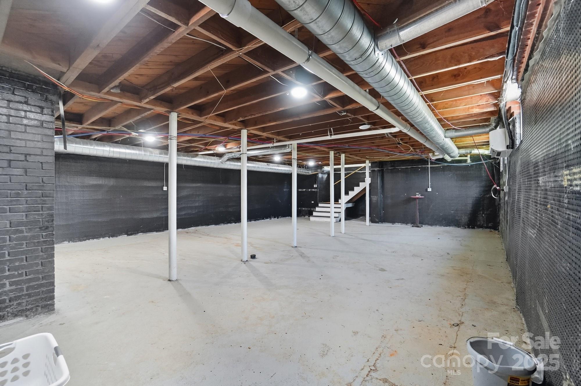 813 Bethlehem Road Kings Mountain, NC 28086 - Photo 34 of 39 a view of an empty room with a garage