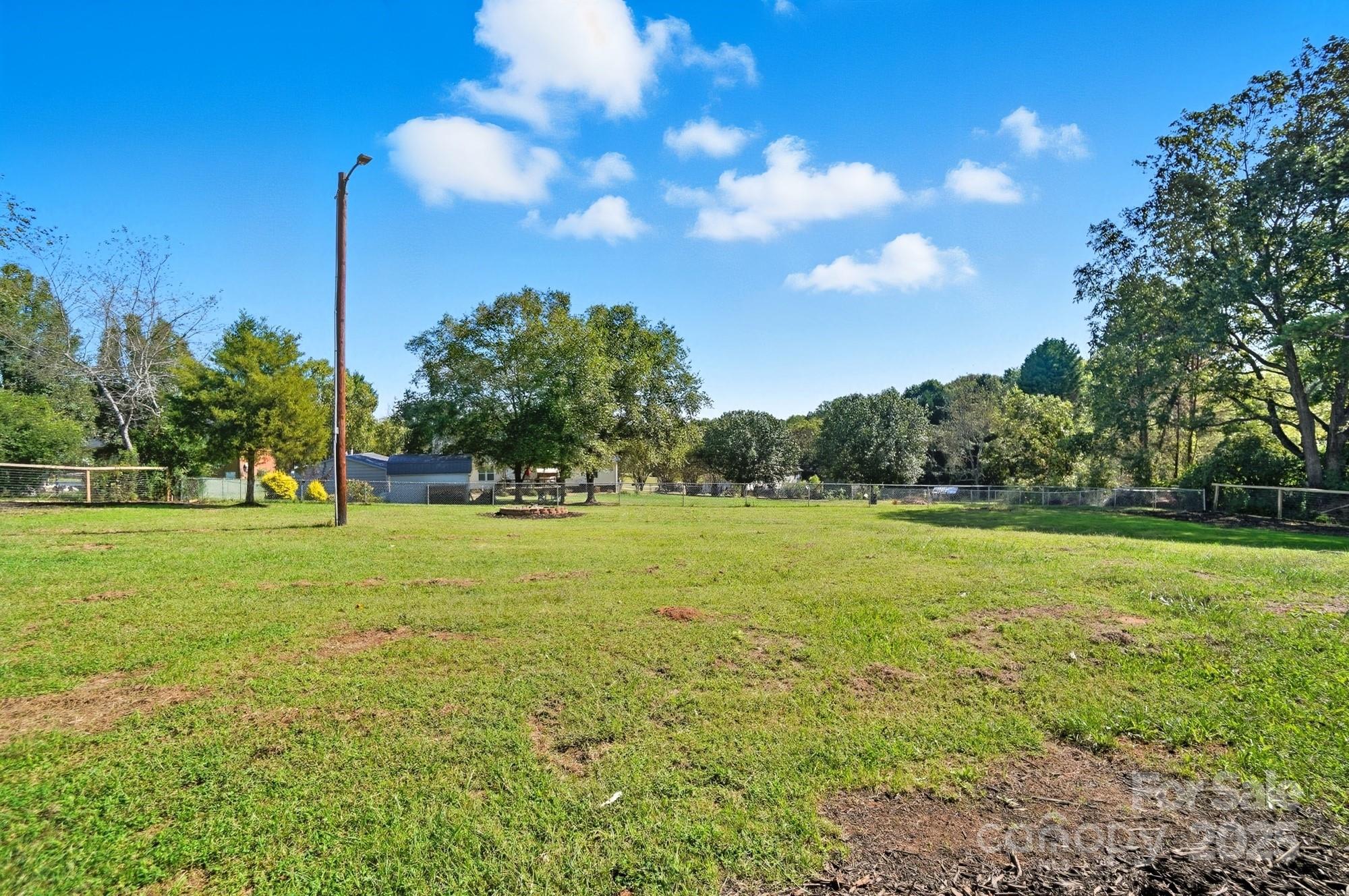 813 Bethlehem Road Kings Mountain, NC 28086 - Photo 36 of 39 a view of a green yard