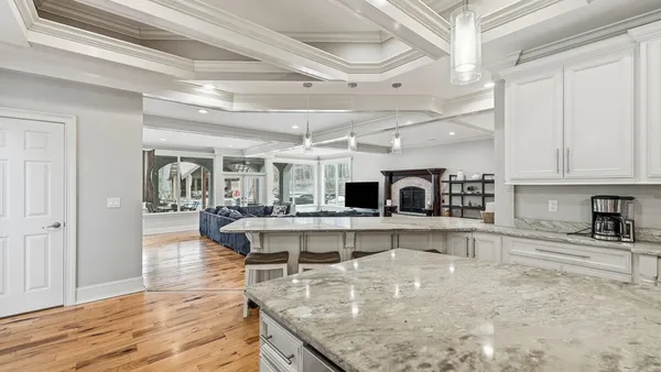 $1,100,000 | 171 Greendale Lane, McDonald, TN 37353