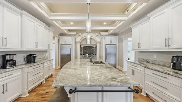 $1,100,000 | 171 Greendale Lane, McDonald, TN 37353